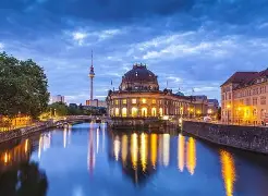 德国杯倒计时，纽卡斯尔窗口期篮板制胜，细节引发关注，赛场秩序良好，资深球员宣示担当