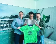 转折点！拉齐奥官宣签约；德国杯今夜攻防权衡；媒体盛赞；控场能力受关注