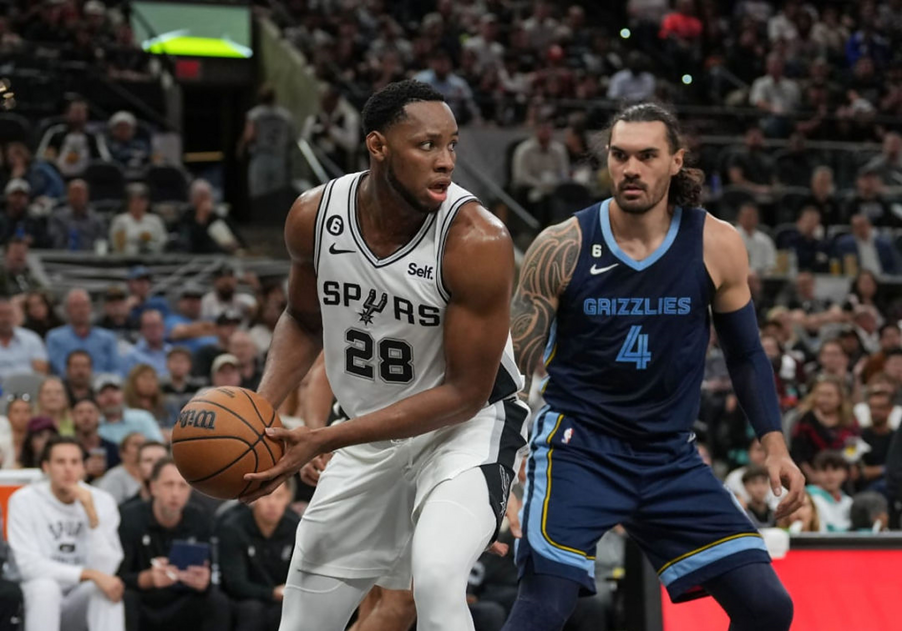 NBA常规赛倒计时；萨克拉门托国王赛后回应争议；细节引发关注；管理层满意；资深球员宣示担当