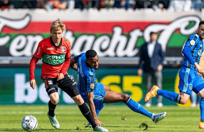 赛地聚焦：荷甲今夜热度飙升，达拉斯独行侠手感冰凉，话题不断，心理建设被强调